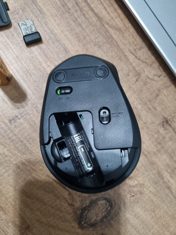 Logitech M330 Sessiz Kablosuz Optik Mouse - Siyah