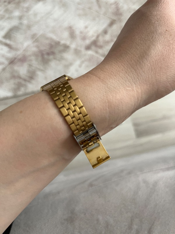 Casio LA680WGA-9DF Kadın Kol Saati