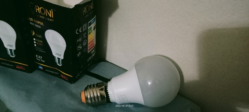 Vovo LED Ampul 9W 10'lu
