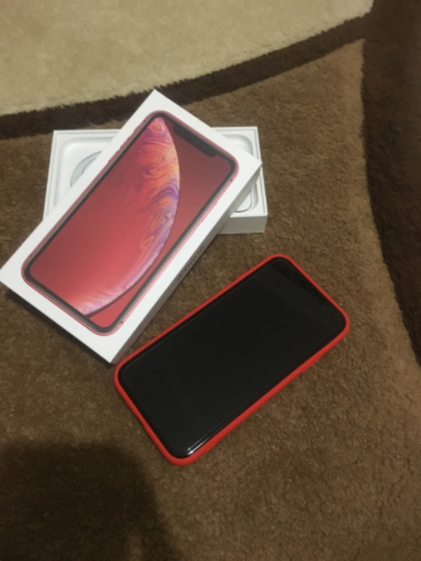 iPhone XR 128 GB RED Special Edition