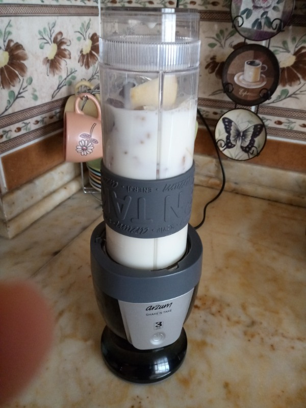 Arzum AR1032 Shake’N Take Kişisel Blender - Siyah
