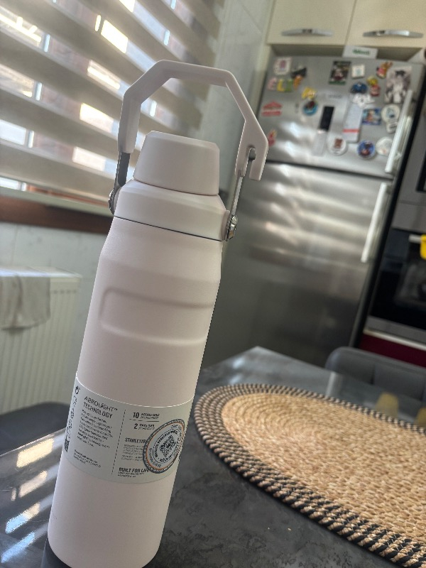 Stanley Iceflow Fast Flow Su Termosu 0.70 Lt Pudra
