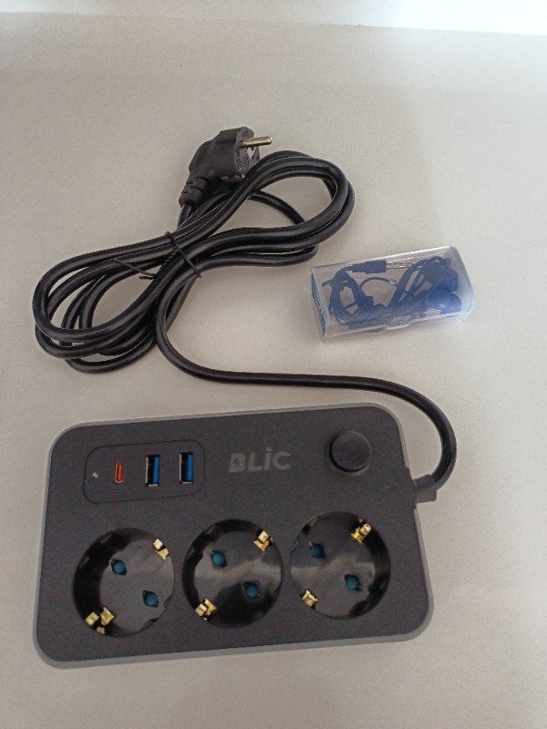 Blıc 2*usb-A,1*type-C, 2 Metre Kablolu Akım Korumalı Priz