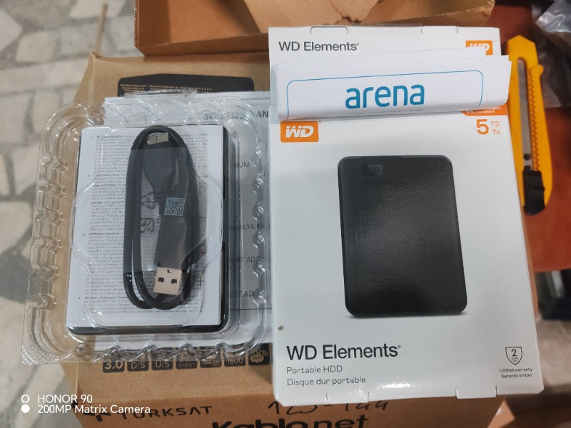 WD 5TB Elements Portable External Hard Drive, USB 3.0 - WDBU6Y0050BBK-WESN Harici Harddisk
