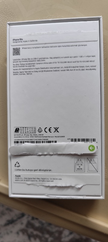 iPhone 16e 256GB Beyaz