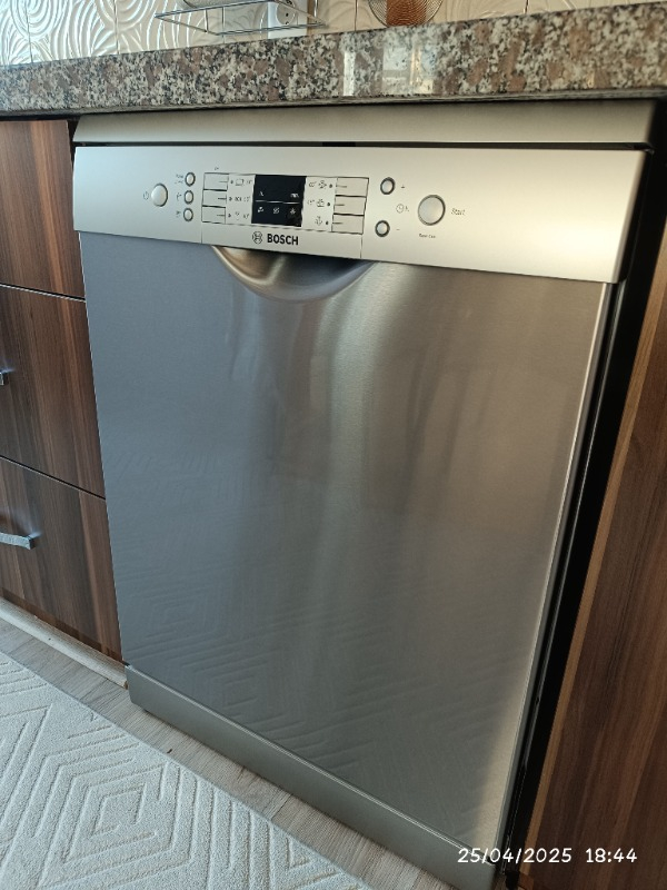 Bosch SMS26DI00T D Enerji Sınıfı 6 Programlı Solo Bulaşık Makinesi