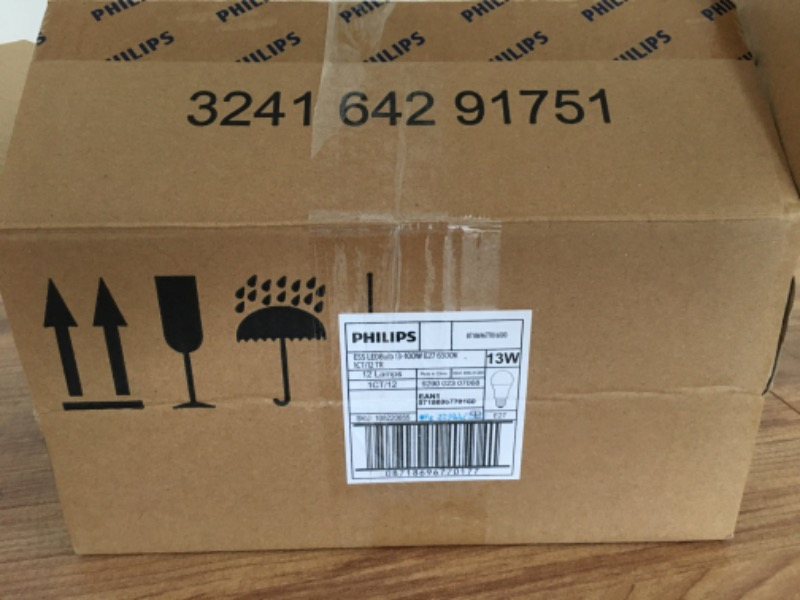 Philips Essential LED Lamba 13W - 100W E27 Duy 6500K Beyaz Işık( 6 Lü Paket)