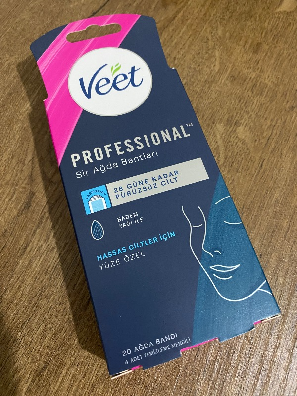 Veet Professional Yüz Ağda Bandı 20'li Hassas Ciltler