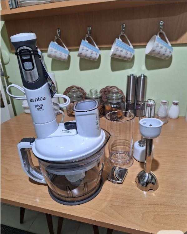 Arnica Diva Trend Pro Beyaz 1200 W Blender Seti