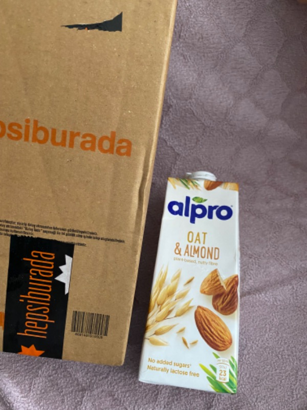 Alpro Yulaf & Badem İçeceği 1lt Laktozsuz Bitkisel Vegan Süt