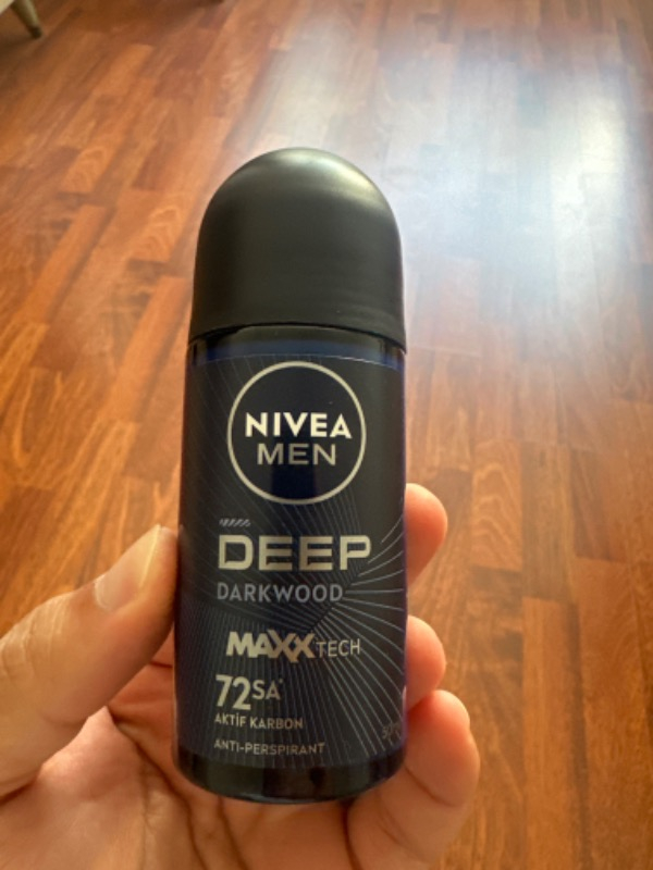 Nivea Men Deep Dimension Erkek Deodorant Roll-On 50 ml