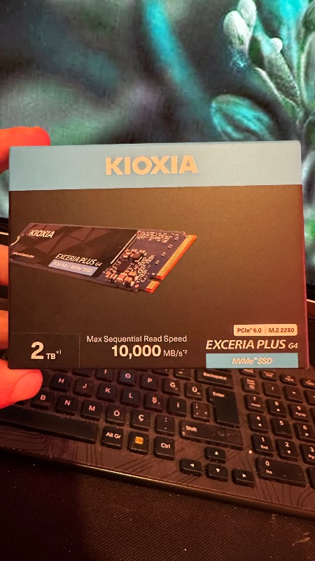Kioxia Pcıe M2 2tb Exceria Plus Gen5 SSD 10.000/8.200