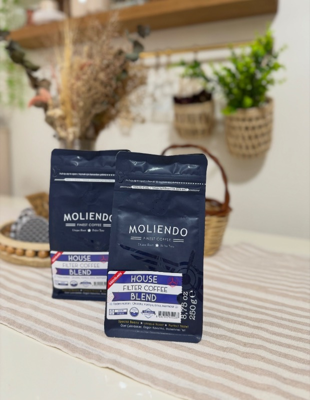 Moliendo Amalfi Espresso Blend Kahve Avantaj Paketi (Çekirdek Kahve) 3*250 g