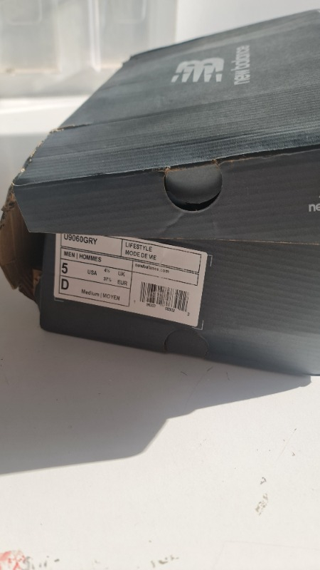 New Balance 9060 Unisex Lifestyle Sneaker U9060GRY