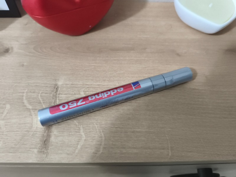 Edding 750 Boya Dekor Beyaz Marker Kalemi Gümüş