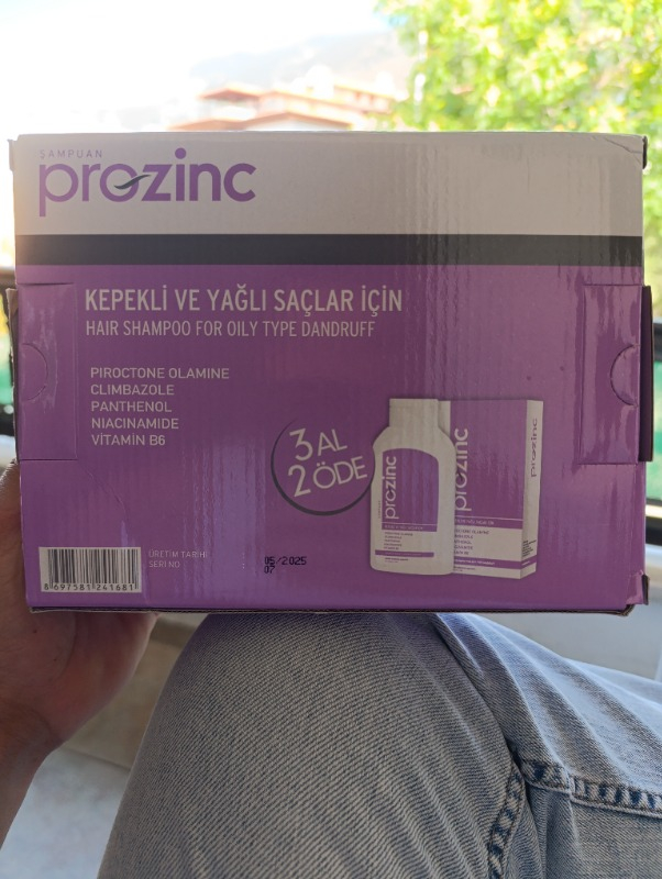 Prozinc Şampuanyağlı Saçlar Için 3X300 Ml.