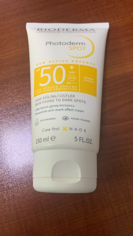 Bioderma Photoderm SPOT SPF50+ Yüksek Korumalı Yüz ve Vücut Güneş Kremi 150 ml