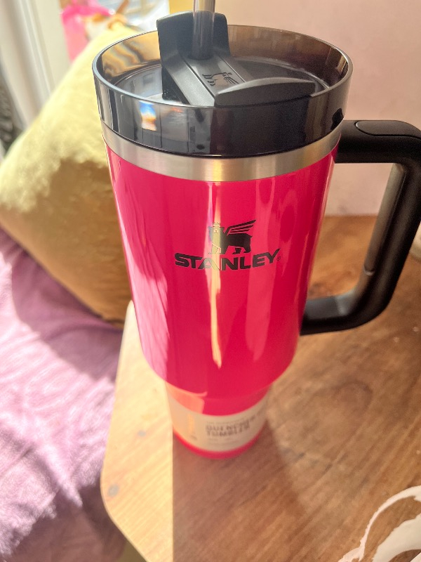 Stanley Quencher Neon Özel Seri Pipetli Termos 1,18 Lt