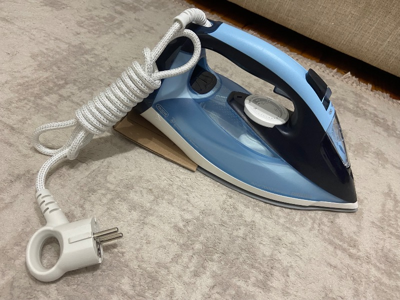 Philips DST7020/20 Buharlı Ütü