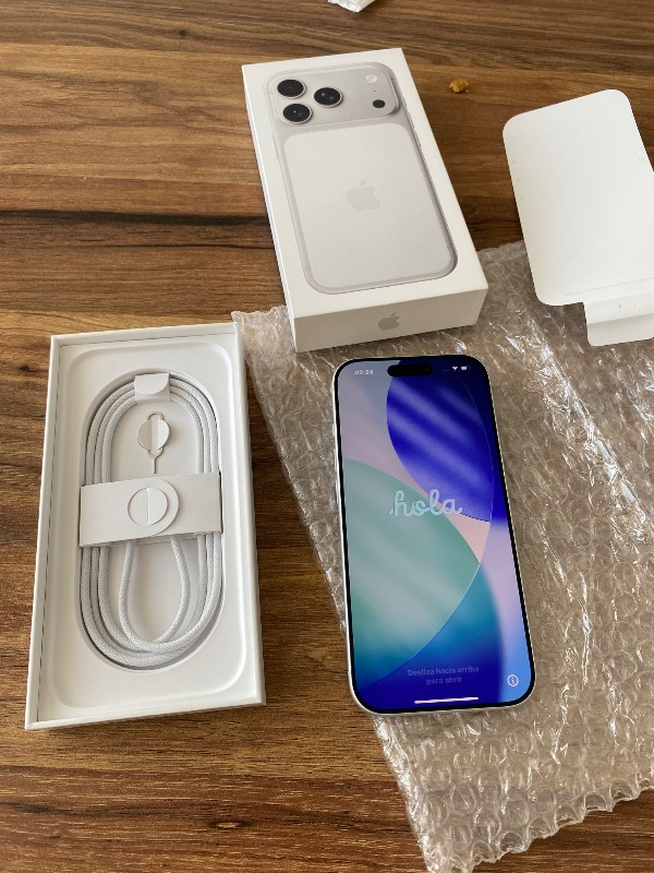 Apple iPhone 17 Pro 1 Tb Gümüş