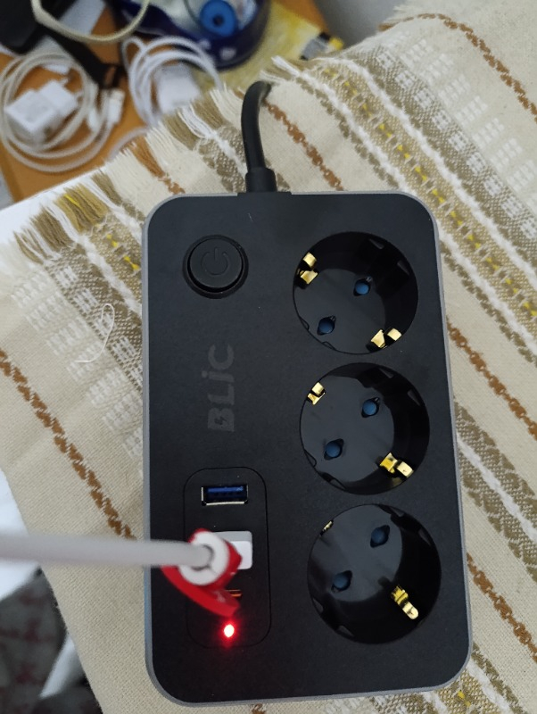 Fulltech 3'lü Termal Akım Korumalı USB Girişli Priz
