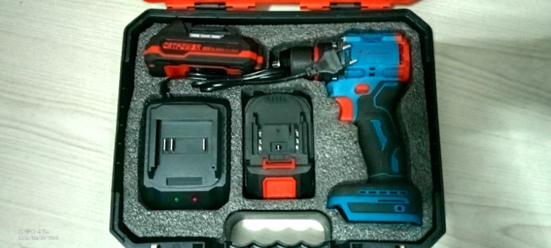 Catpower 1025 Kömürsüz Darbeli Akülü Matkap 20V 2 Ah Lion