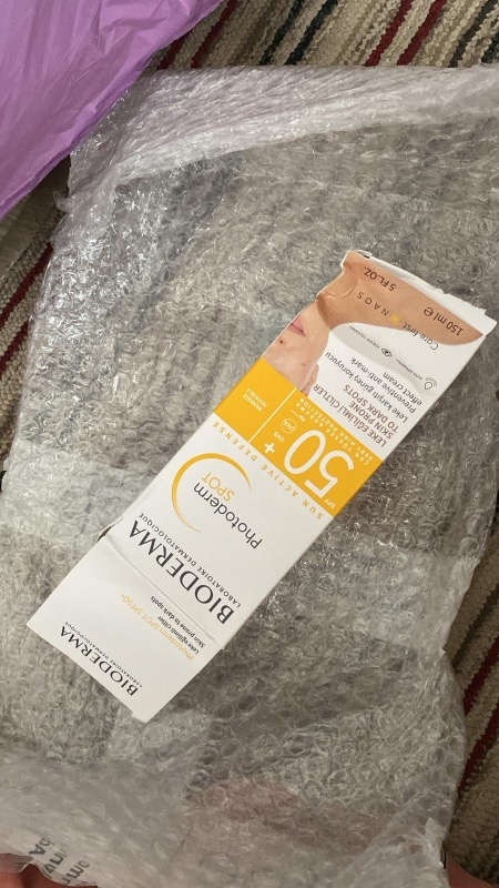 Bioderma Photoderm SPOT SPF50+ Yüksek Korumalı Yüz ve Vücut Güneş Kremi 150 ml