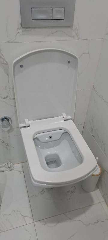 Kale Basics Smart Klozet Kapağı Beyaz Renk Yavaş Kapanan Duroplast Malzeme ile Şık Tasarım