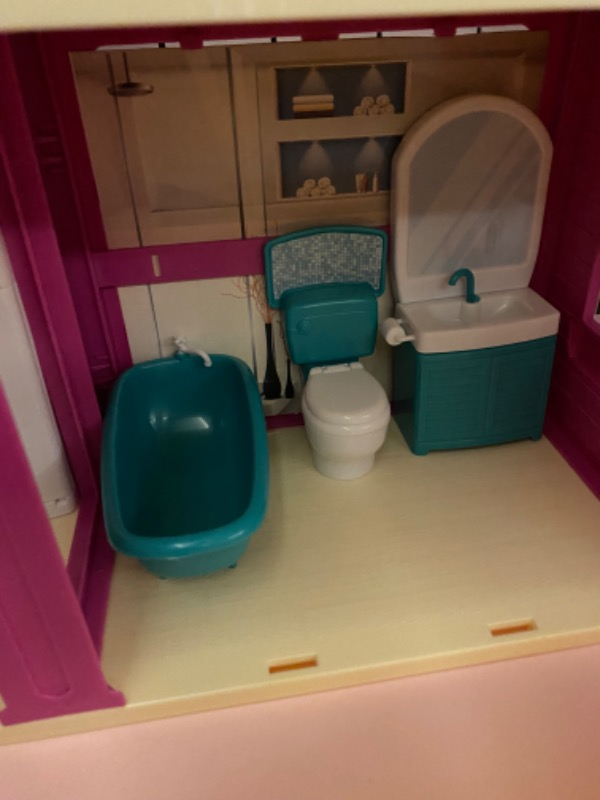 Lola’nın Tatil Evi