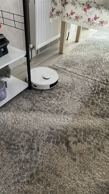 L10s Plus Robot Süpürge Beyaz