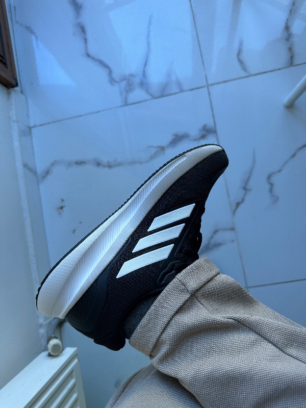 adidas Runfalcon 5 Erkek Koşu Ayakkabısı IH7758