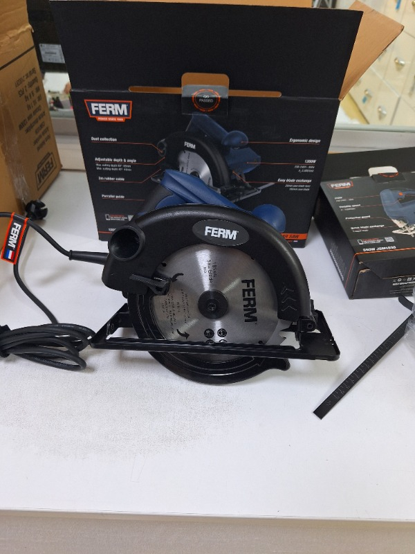 Ferm Power Tools Csm1039 Daire Testere 185Mm 1200W