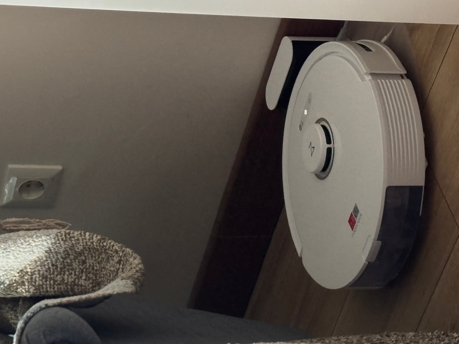 Roborock Vacuum Cleanner Q8 Max Robot Süpürge Beyaz