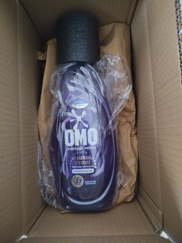 Omo Express Fresh Capcanlı Siyahlar Sıvı Çamaşır Deterjanı 1480 ml