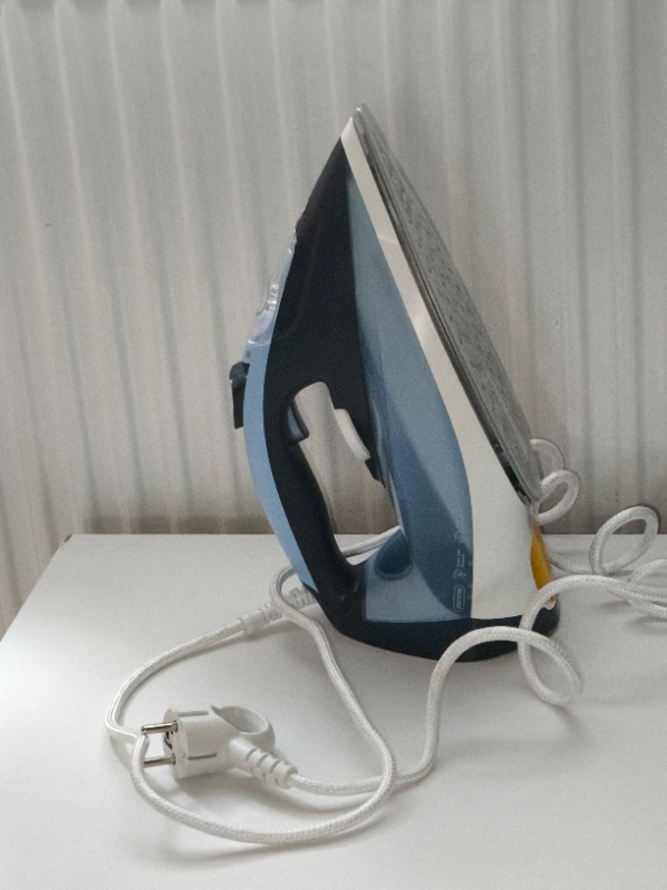 Philips DST7020/20 Buharlı Ütü