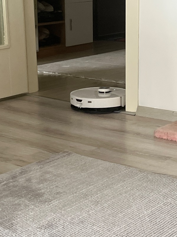 Roborock S8 Maxv Ultra Akıllı Robot Süpürge Beyaz