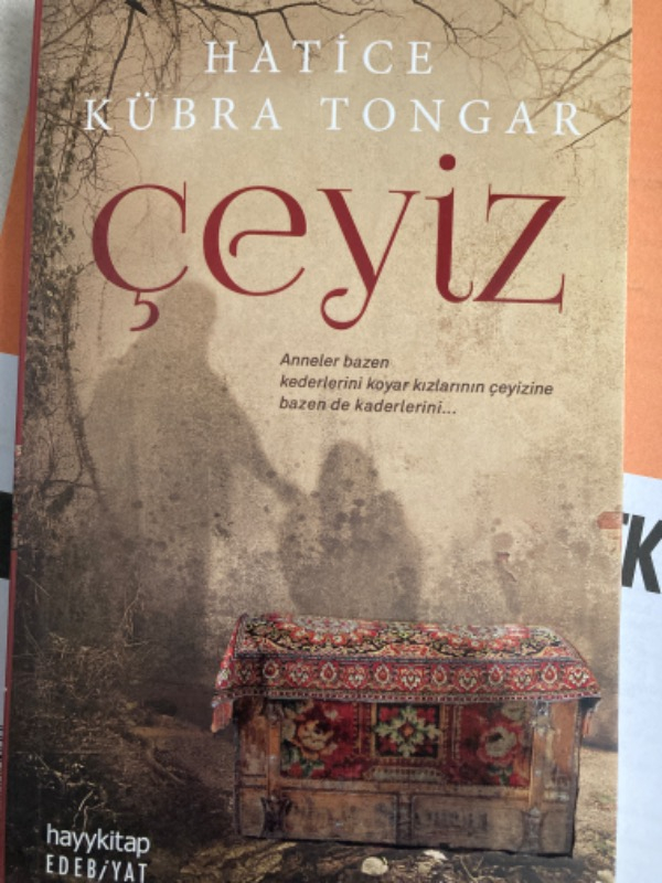 Çeyiz - Hatice Kübra Tongar