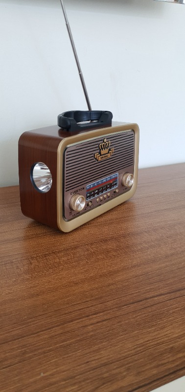Everton Rt-301 Nostalji Bluetooth Şarjlı Radyo Usb Sd Mp3 Player