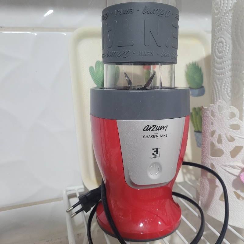 Arzum AR1032 Shake'n Take Kişisel Smoothie Blender 300 W