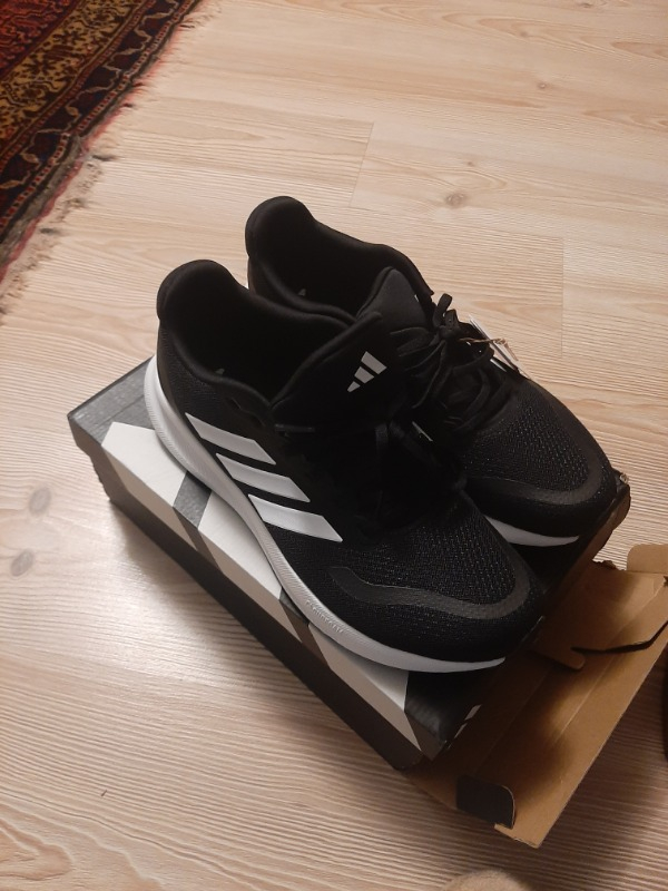 adidas Runfalcon 5 Erkek Koşu Ayakkabısı IH7758