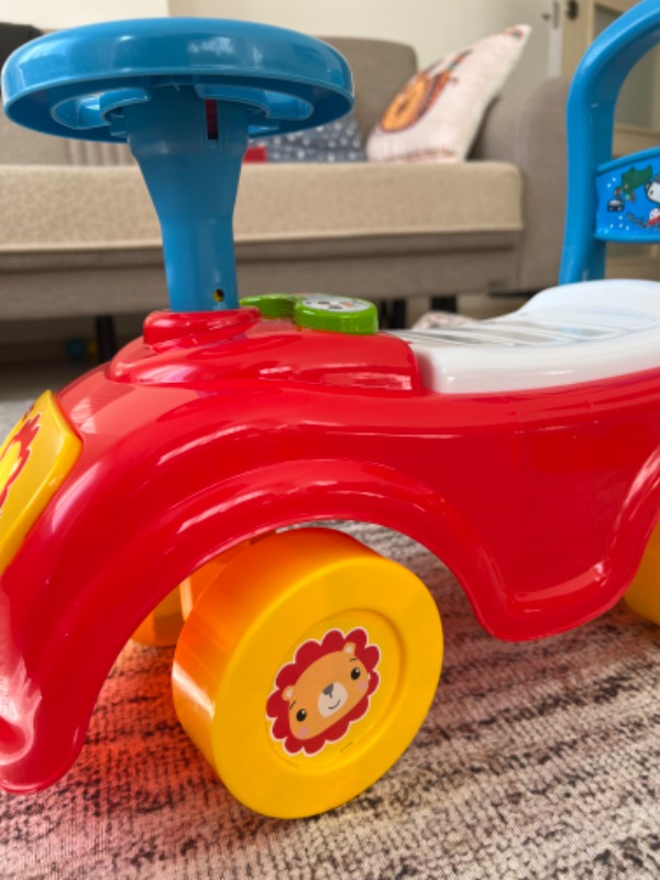 Fisher-Price İlk Arabam