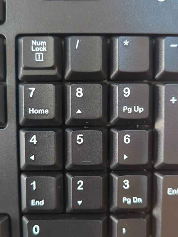 Logitech K270 Tam Boyutlu Kablosuz Türkçe Klavye - Siyah