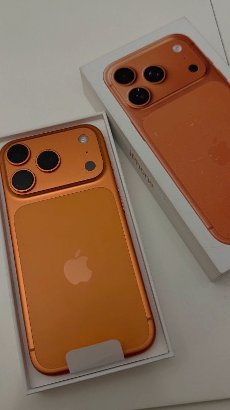 Apple iPhone 17 Pro 256 GB Kozmik Turuncu