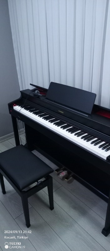 Casio AP-470 Dijital Piyano (Mat Siyah)