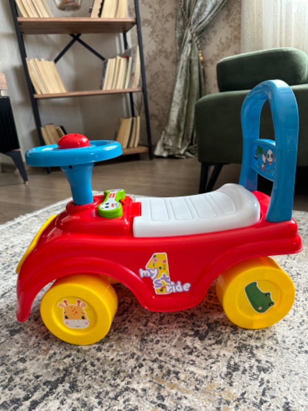 Fisher-Price İlk Arabam