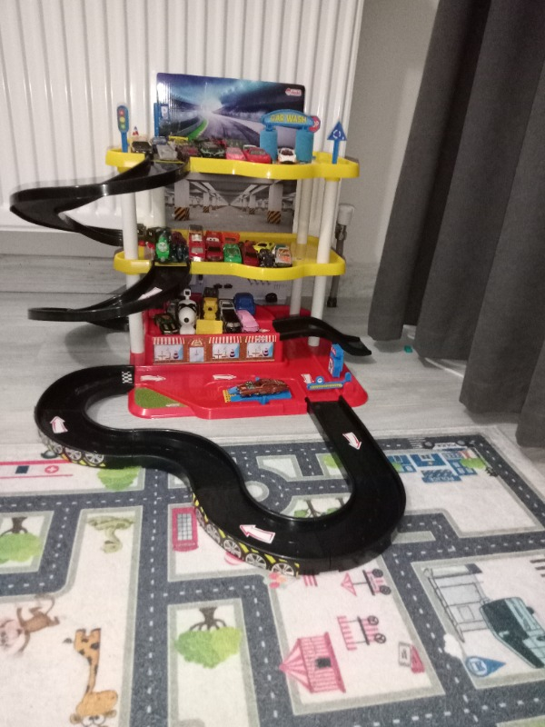 Dede 3 Katlı Garaj Oyun Seti Ve Mega Pisti 03068