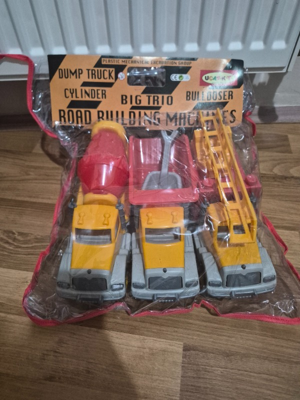 Uçar Kid 176 Küçük Üçlü Set