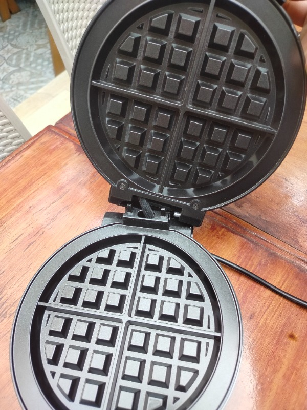 Sinbo Belçika Waffle Makinesi SSM-2589 5-5,9 lt Kapasite ile Çıkarılabilir Hazne ve Kolay Temizlik