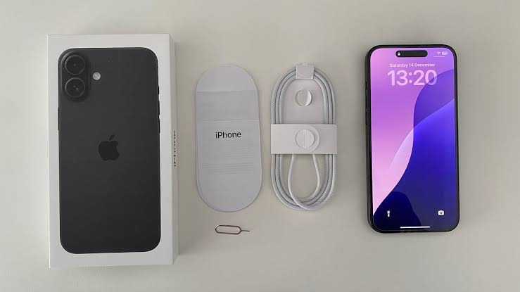 iPhone 16 Plus 256GB Siyah