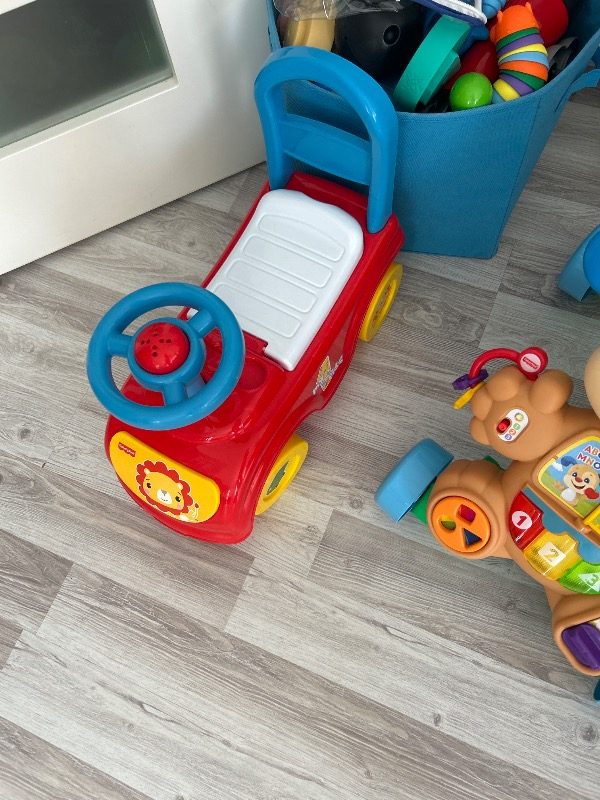 Dolu Fisher-Price İlk Arabam 1801